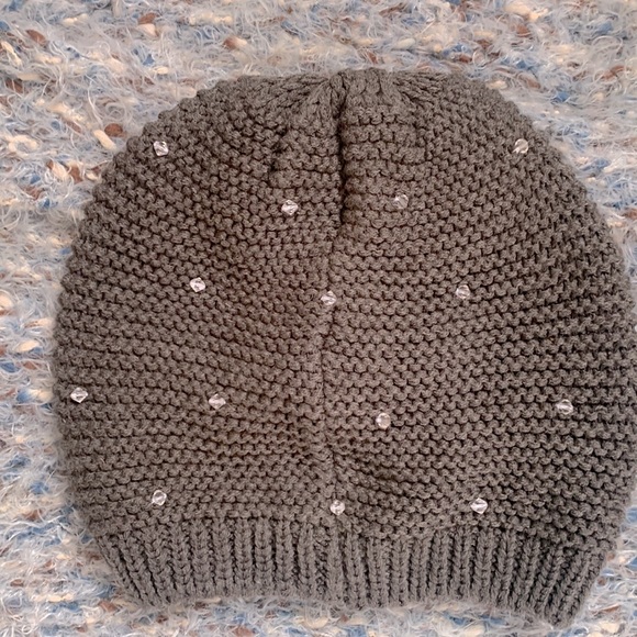 Reverse knit beanie with hand sewn crystal beads - Picture 3 of 6